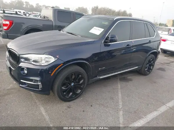 5UXKR2C33H0U23228 2017 BMW X5 - Image 2
