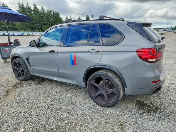 5UXKR2C33H0U24380 2017 BMW X5 - Image 2