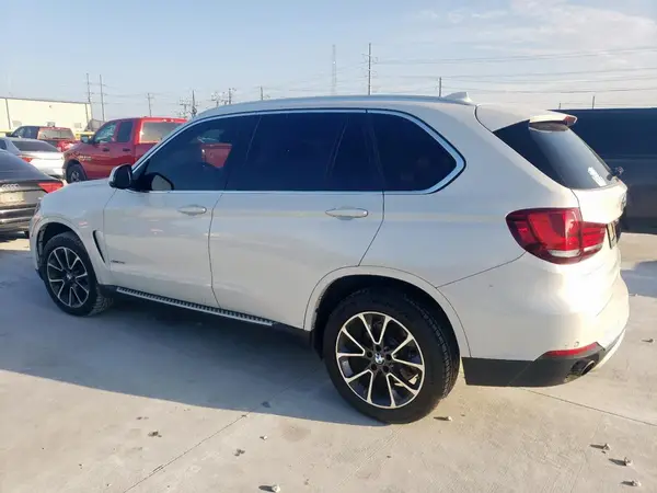 5UXKR2C33H0U24444 2017 BMW X5 - Image 2