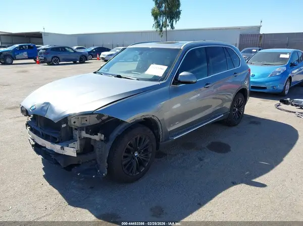 5UXKR2C33H0X04896 2017 BMW X5 - Image 2