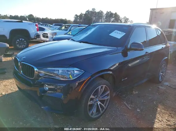 5UXKR2C33H0X06227 2017 BMW X5 - Image 2