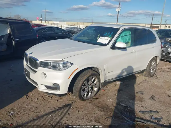 5UXKR2C33H0X07510 2017 BMW X5 - Image 2