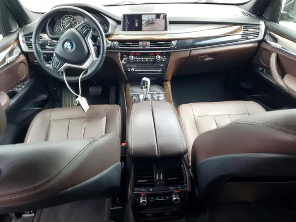 5UXKR2C34H0U22878 2017 BMW X5 - Image 8