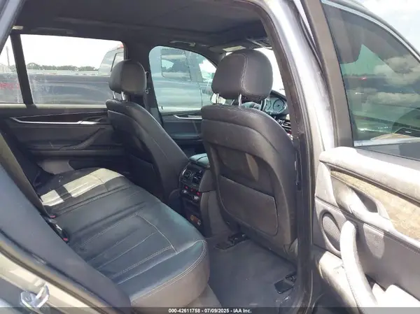5UXKR2C34H0X04440 2017 BMW X5 - Image 8