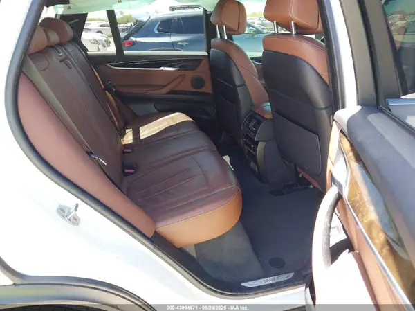5UXKR2C34H0X06334 2017 BMW X5 - Image 8