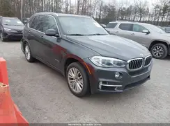 5UXKR2C35H0X03555 2017 BMW X5