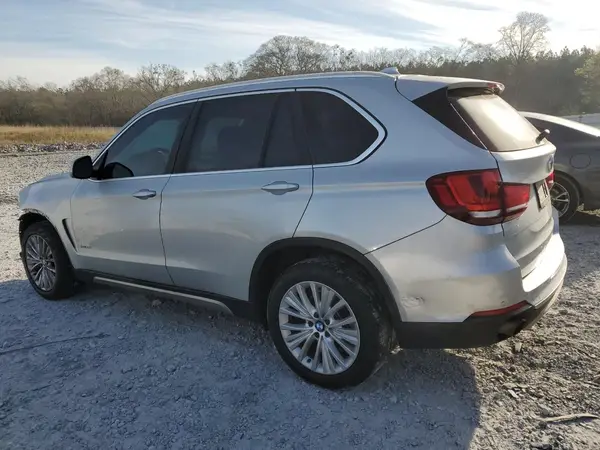 5UXKR2C35H0X04351 2017 BMW X5 - Image 2