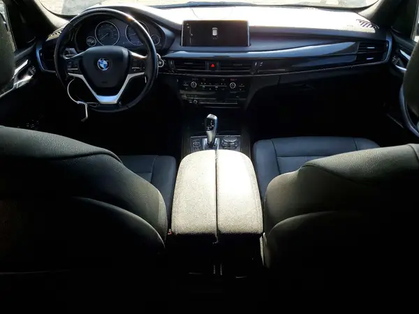 5UXKR2C35H0X06407 2017 BMW X5 - Image 8