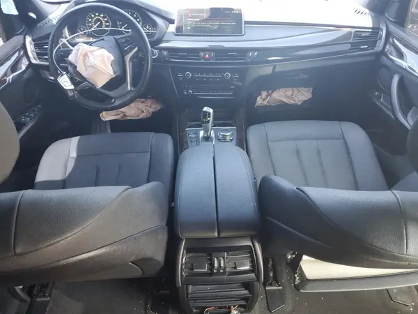 5UXKR2C36H0U24518 2017 BMW X5 - Image 8