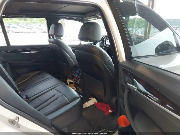 5UXKR2C36H0X05279 2017 BMW X5 - Image 8