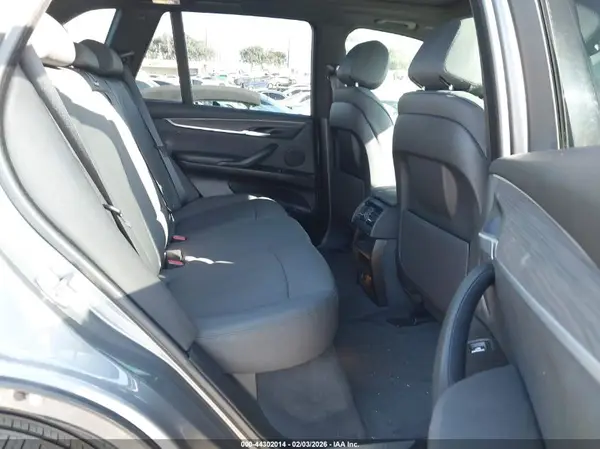 5UXKR2C36H0X06626 2017 BMW X5 - Image 8