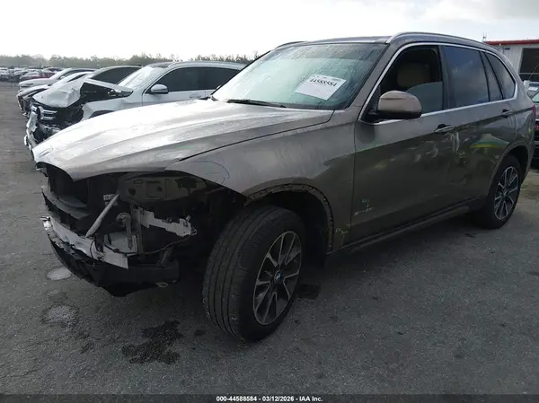 5UXKR2C37H0U22423 2017 BMW X5 - Image 2