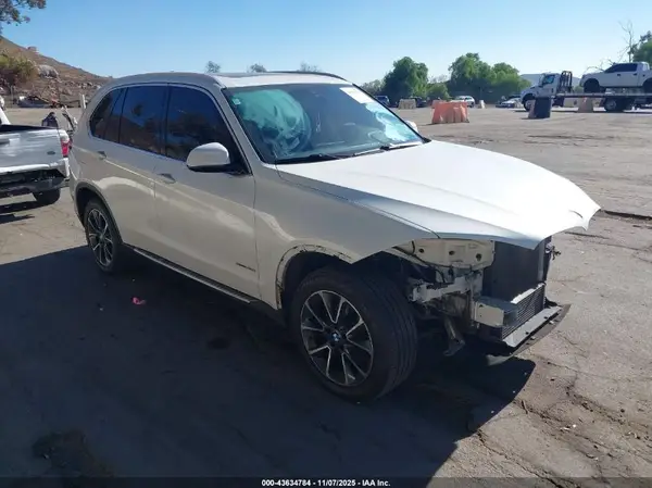 5UXKR2C37H0U22454 2017 BMW X5 - Image 1
