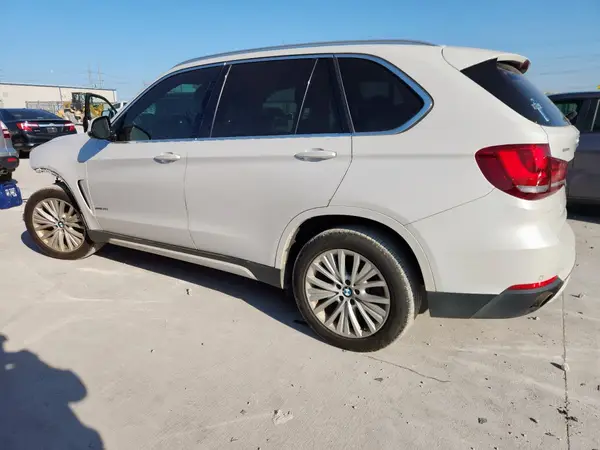 5UXKR2C37H0X06120 2017 BMW X5 - Image 2
