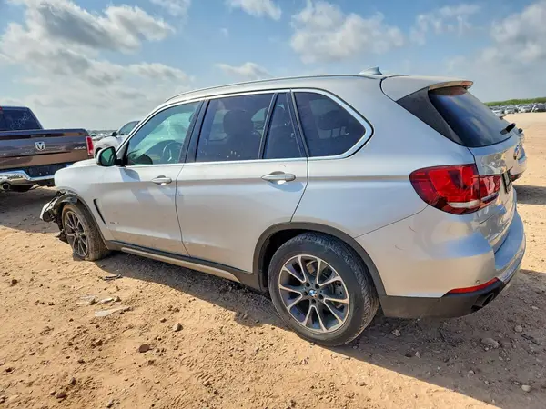 5UXKR2C37H0X06246 2017 BMW X5 - Image 2