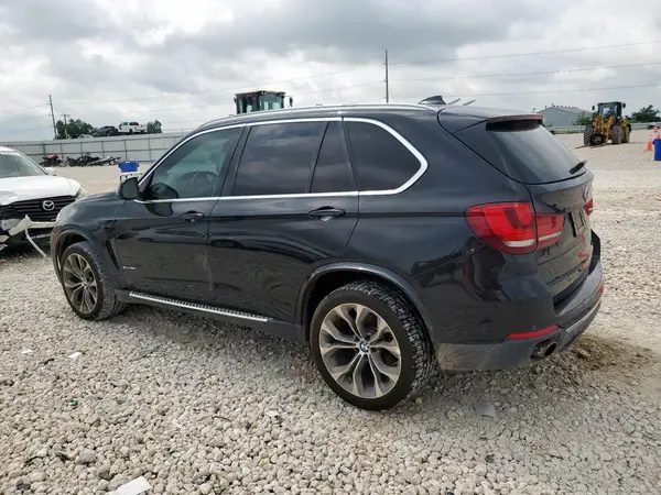 5UXKR2C38H0U23869 2017 BMW X5 - Image 2