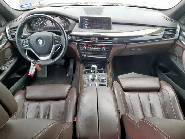5UXKR2C38H0U23869 2017 BMW X5 - Image 8