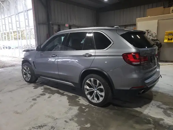 5UXKR2C38H0W43626 2017 BMW X5 - Image 2