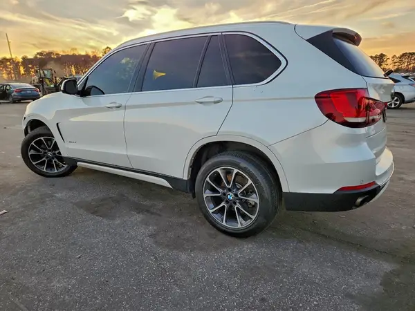 5UXKR2C38H0X03646 2017 BMW X5 - Image 2