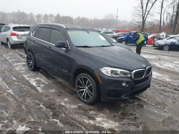 5UXKR2C38H0X03789 2017 BMW X5 - Image 1