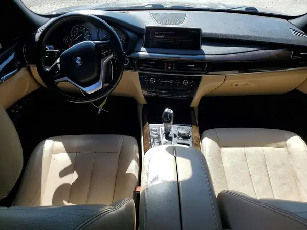 5UXKR2C38H0X06546 2017 BMW X5 - Image 8