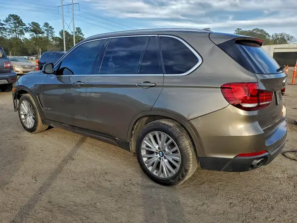5UXKR2C38H0X06952 2017 BMW X5 - Image 2