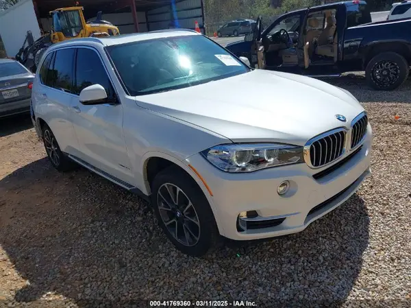 5UXKR2C39H0U23699 2017 BMW X5 - Image 1