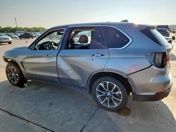 5UXKR2C39H0U24819 2017 BMW X5 - Image 2