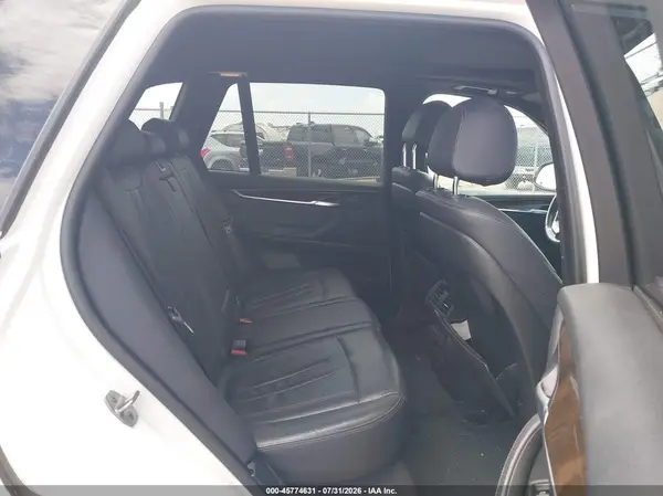 5UXKR2C39H0U24822 2017 BMW X5 - Image 8
