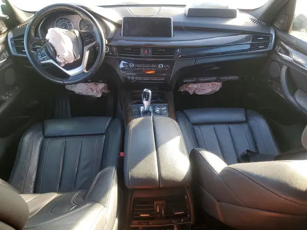5UXKR2C39H0W43389 2017 BMW X5 - Image 8