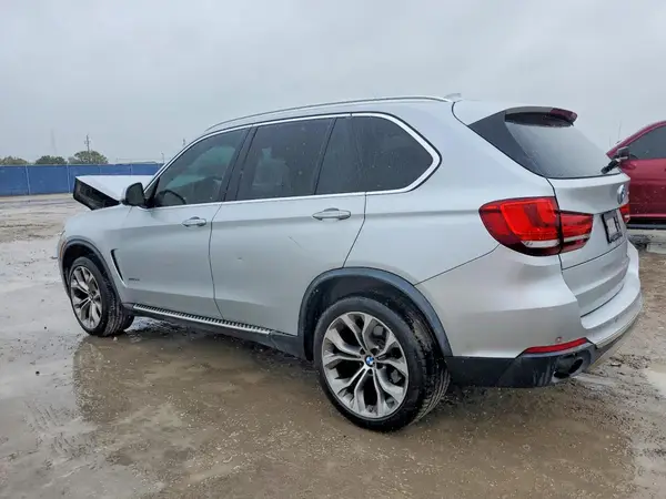 5UXKR2C39H0X04692 2017 BMW X5 - Image 2