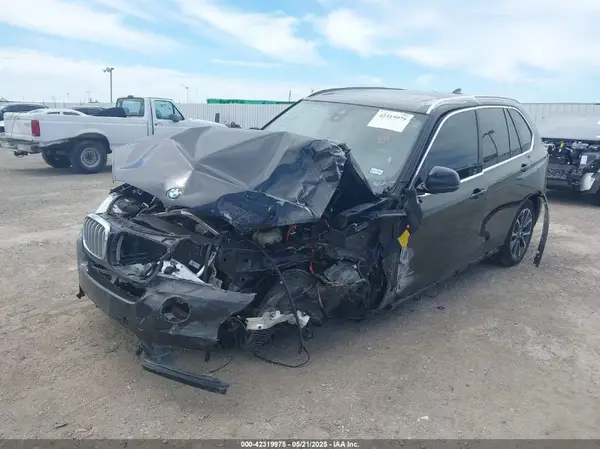 5UXKR2C39H0X06958 2017 BMW X5 - Image 2