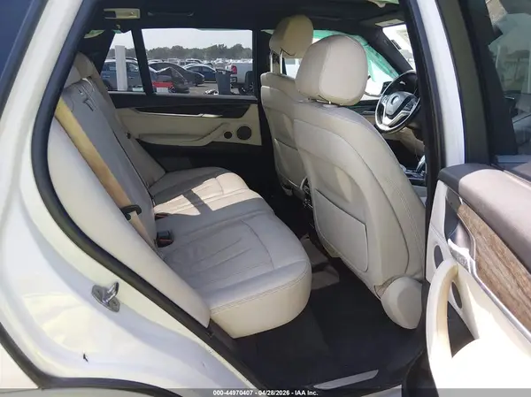 5UXKR2C3XH0U24683 2017 BMW X5 - Image 8