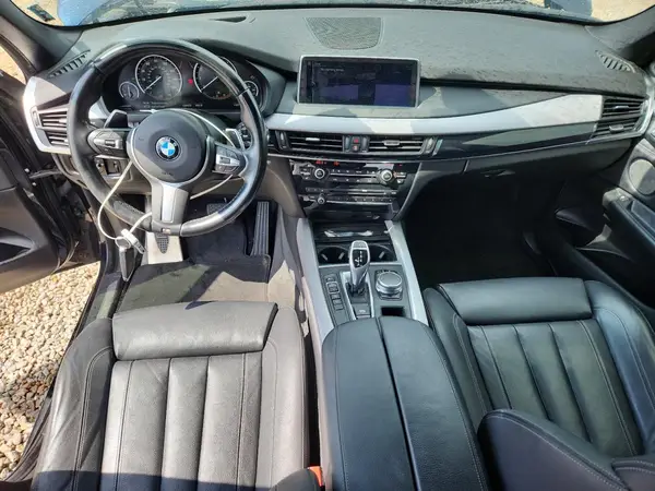 5UXKR2C3XH0W43126 2017 BMW X5 - Image 8
