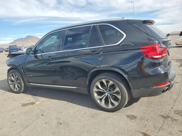 5UXKR2C3XH0X04863 2017 BMW X5 - Image 2
