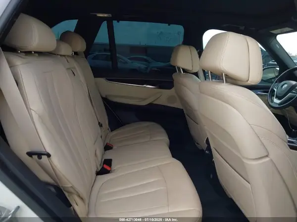 5UXKR2C3XH0X05298 2017 BMW X5 - Image 8