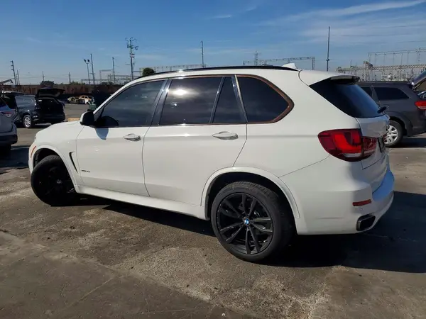 5UXKR2C3XH0X06872 2017 BMW X5 - Image 2