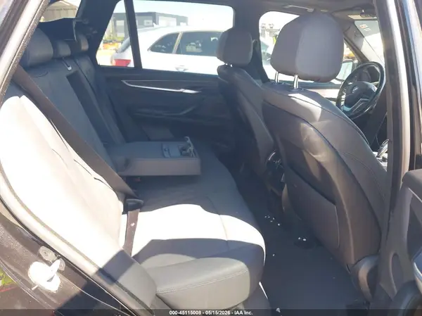 5UXKR2C3XH0X07049 2017 BMW X5 - Image 8
