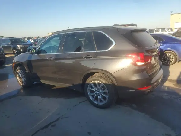 5UXKR2C50G0R68884 2016 BMW X5 - Image 2