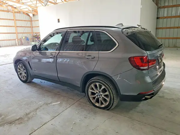 5UXKR2C50G0R72109 2016 BMW X5 - Image 2