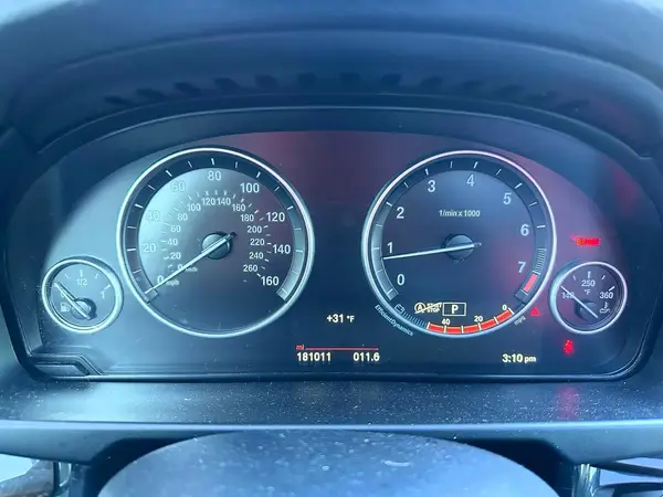 5UXKR2C50H0U18196 2017 BMW X5 - Image 8