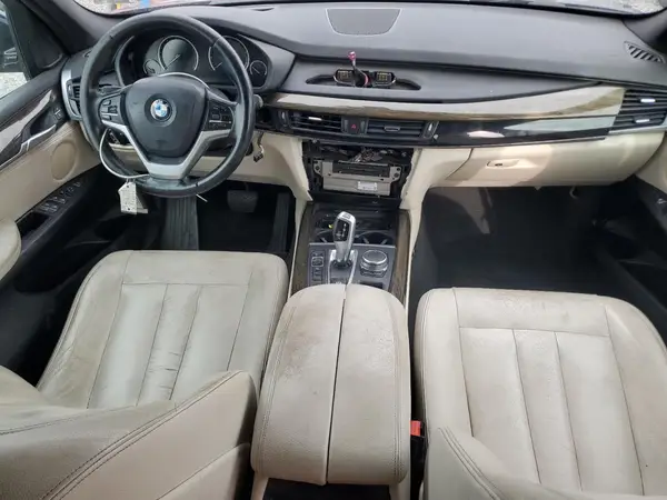 5UXKR2C50H0U18408 2017 BMW X5 - Image 8