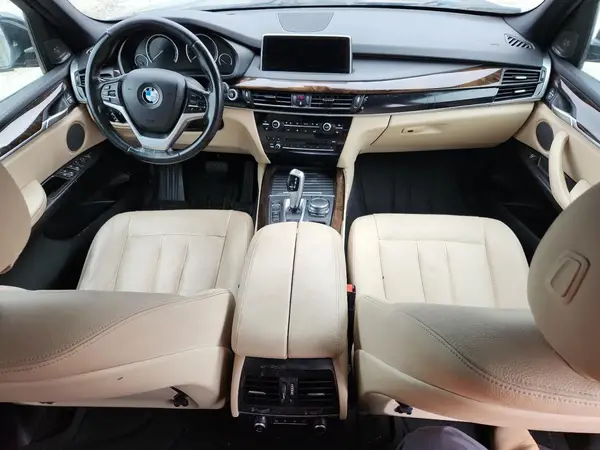 5UXKR2C50H0U20160 2017 BMW X5 - Image 8