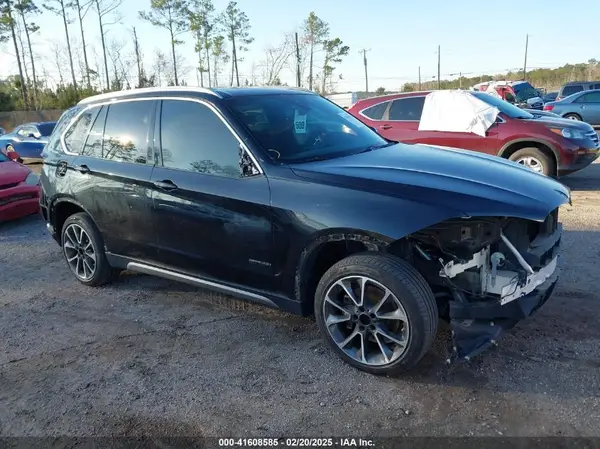 5UXKR2C50J0X08489 2018 BMW X5 - Image 1
