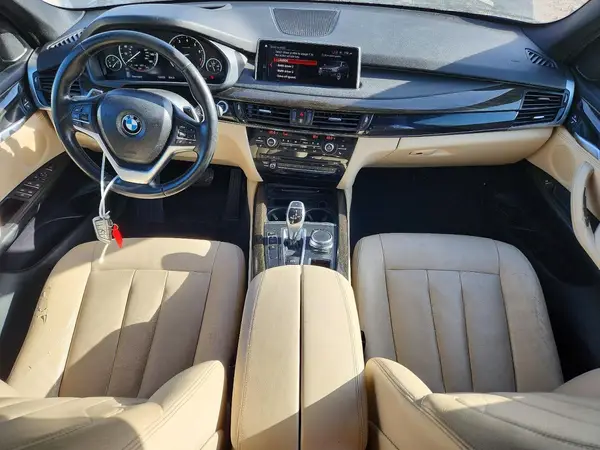 5UXKR2C50J0Z14007 2018 BMW X5 - Image 8