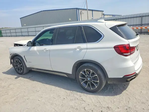 5UXKR2C50J0Z16033 2018 BMW X5 - Image 2