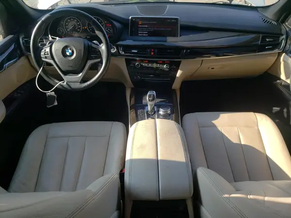 5UXKR2C50J0Z16436 2018 BMW X5 - Image 8