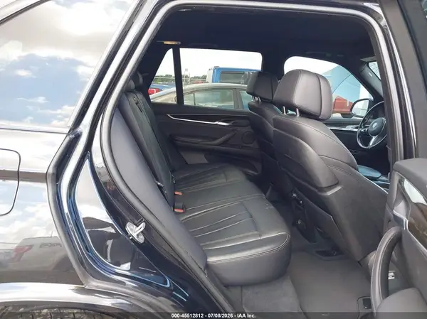 5UXKR2C50J0Z19997 2018 BMW X5 - Image 8