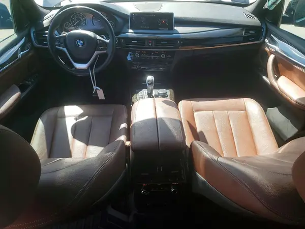 5UXKR2C50J0Z20003 2018 BMW X5 - Image 8