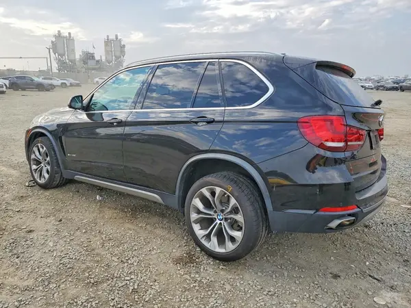 5UXKR2C50J0Z21409 2018 BMW X5 - Image 2